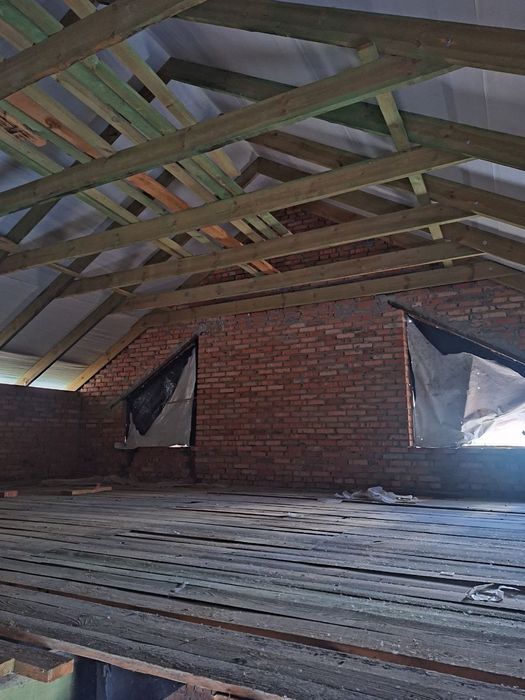 Продам будинок біля Вишенського озера