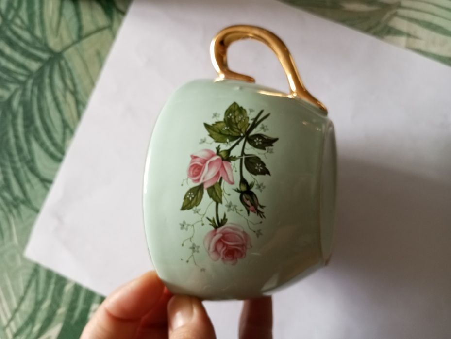 Chavena de chá porcelana aveiro e chavena alcobaça