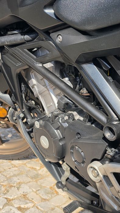 Honda CB125R 2021