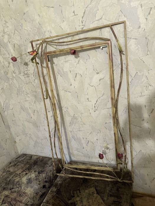 Продам раму для зеркала