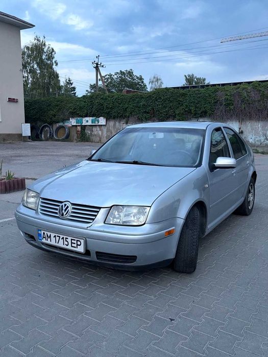 Volkswagen Bora / Jetta 2002 2.0 Автомат