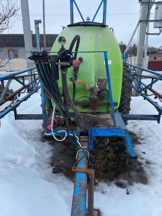 Оприскувач оп 2000