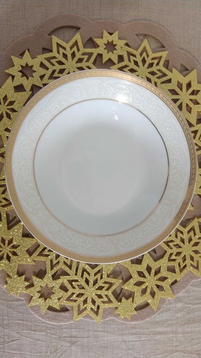 Nowa porcelana z Włoch 60 elementów