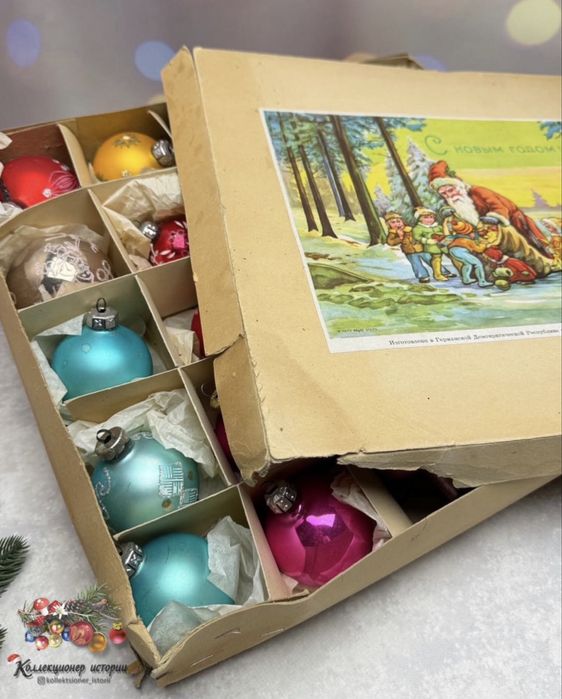 Набор новогодних игрушек, ёлочных украшений. ГДР