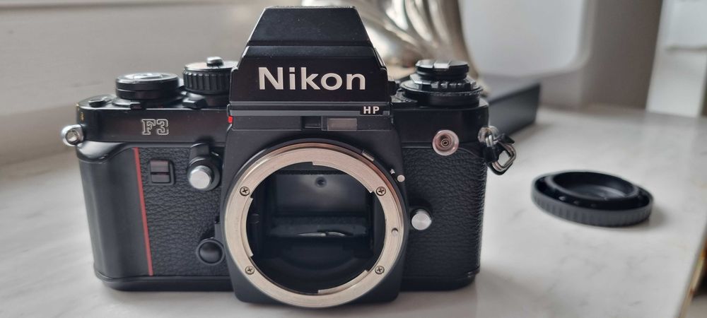 Analogowy Nikon F3 HP stan bardzo dobry sprawny