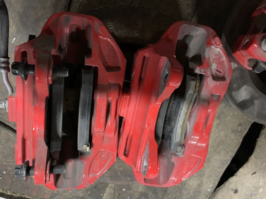 Tesla Model Y MY M3 Performance комплект супортов тормозных дисков суп