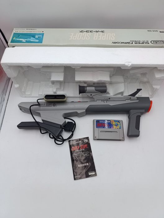 Nintendo Super Famicom SNES Bazooka Super Scope.