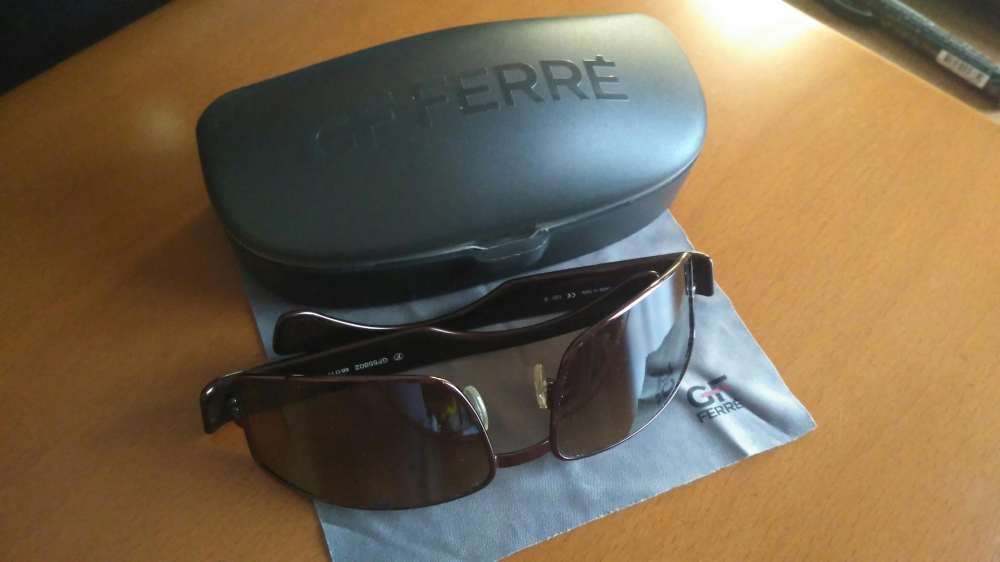 Oculos GF Ferre originais