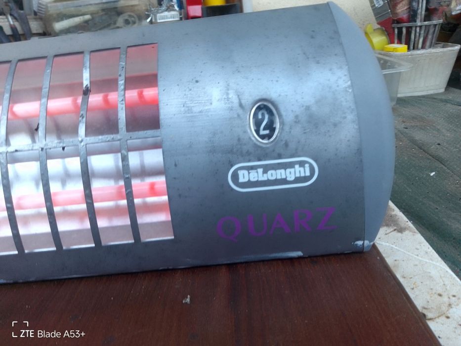 Aquecedor de  Parede Delonghi Quarz