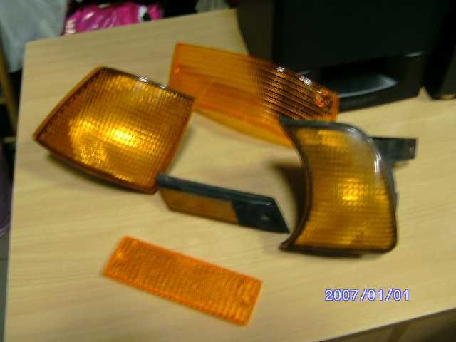 Продам поворотник на БМВ: 350 грн. - Повторювачі поворотів Київ на Olx