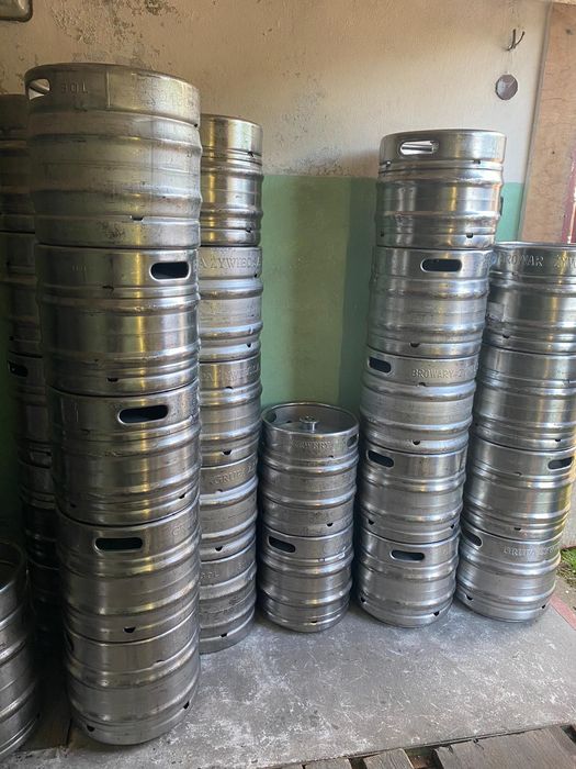 SKUP BECZEK kegów transporterów butelek.