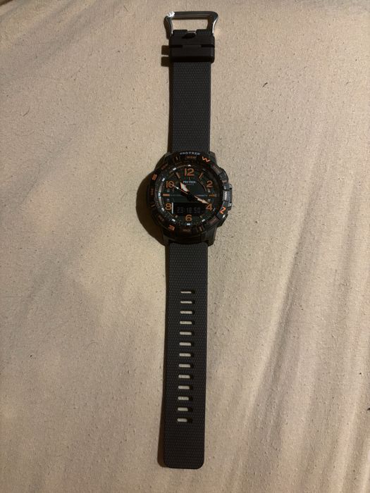 Часы Casio Protrek PRT