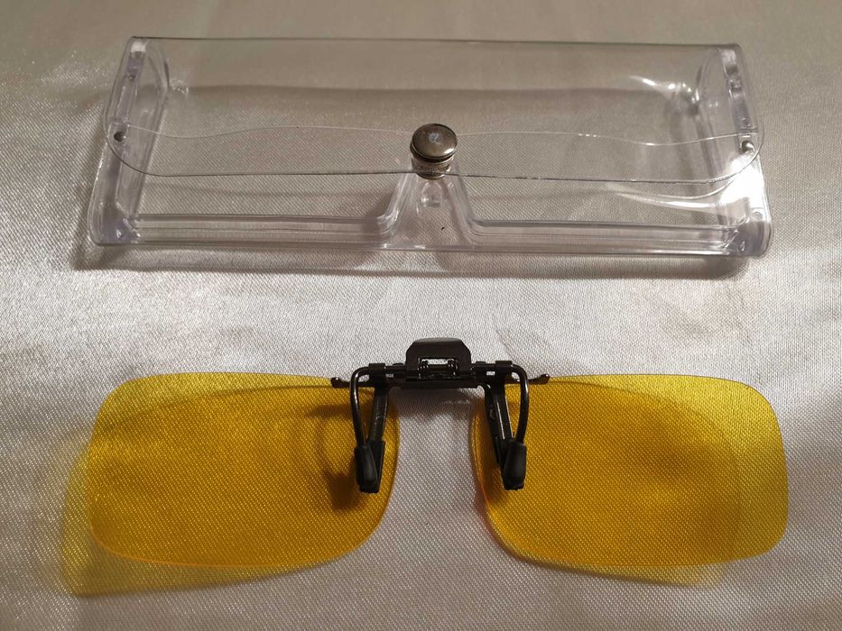 Clip para Óculos filtro anti-Luz Azul protege olhos - Ecrãs ou Tablets