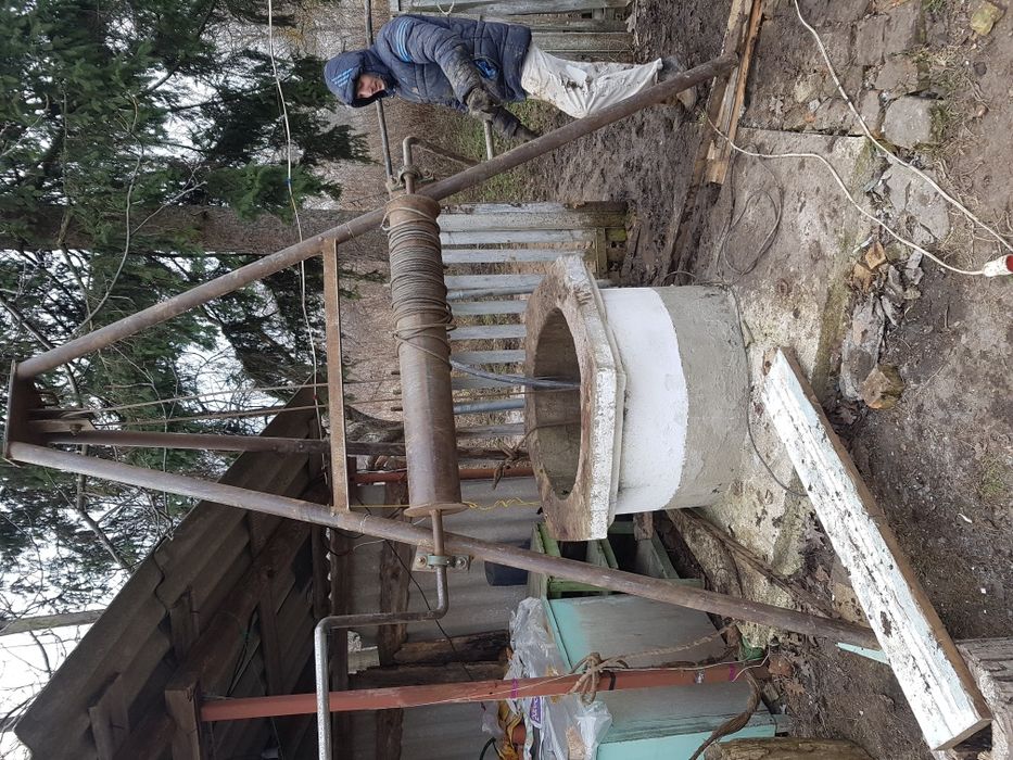 Чистка,Углубление Криниць.Копаем Колодцы,Канализации.Чистка колодцев