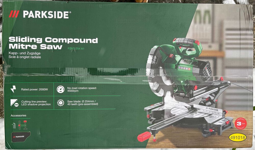 Pilarka piła ukosowa z posuwem Parkside PZKS 2000W 254 A1 Ukośnica