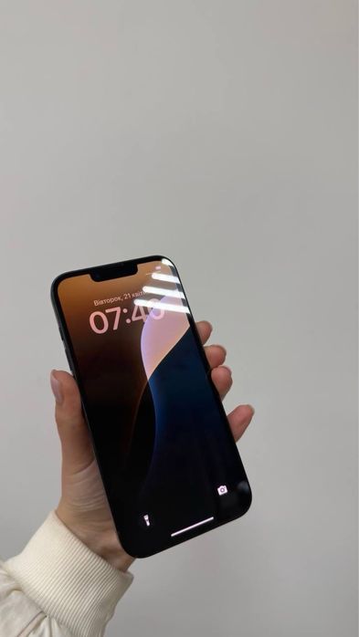 iPhone 16e 128GB Black 100%