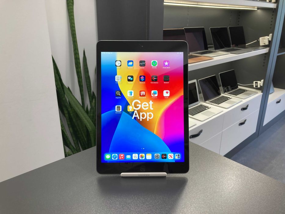 Планшет iPad 8 10.2” 32GB Wi-Fi • ГАРАНТІЯ • СТАН 8.8/10 103983