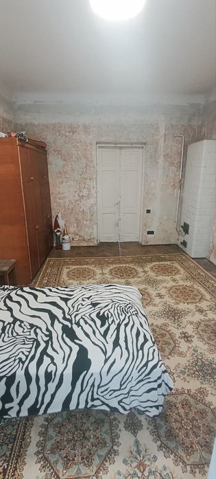 продається 2 кімнатна квартира