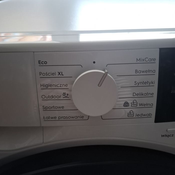 Suszarka Electrolux 700 DelicateCare EW7DEU385AP 63,8cm 8kg