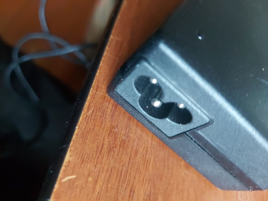 Блок живлення до ноута 19в 4,74А