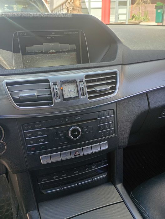 Carrinha Mercedes classe e 220 avangard