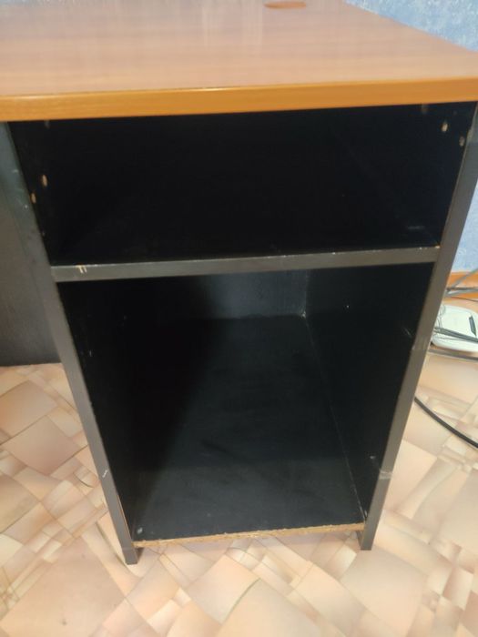 Продам стол Компьютерный