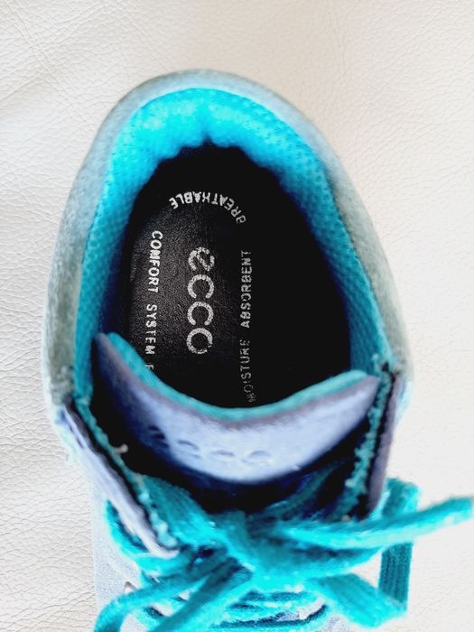 Buty wiosenne Ecco light 25