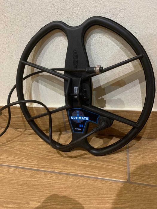 Detetor De Metais Profissional Relic Striker  frequência ultra baixa de 4,8 kHz