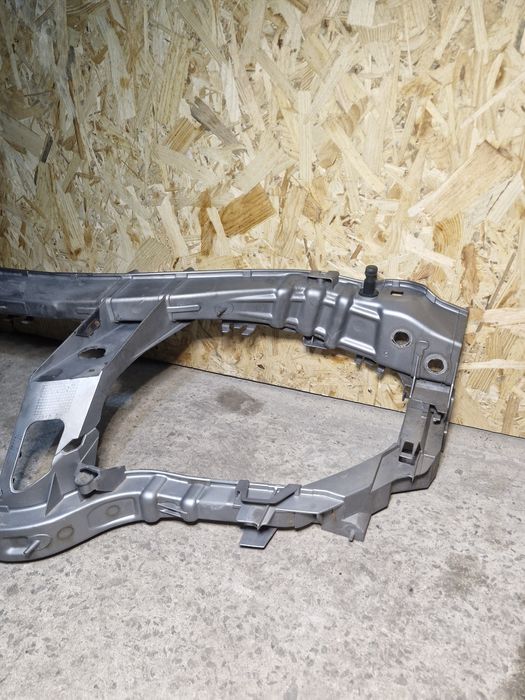 Телевізор форд мондео 4 Цілий в гарному стані