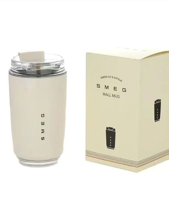 Термокружка Smeg Wall Mug
Стильна термокружка у фірмовому дизайні Smeg
