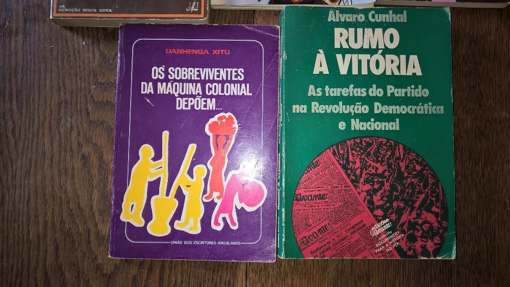 Livros vários sobre política