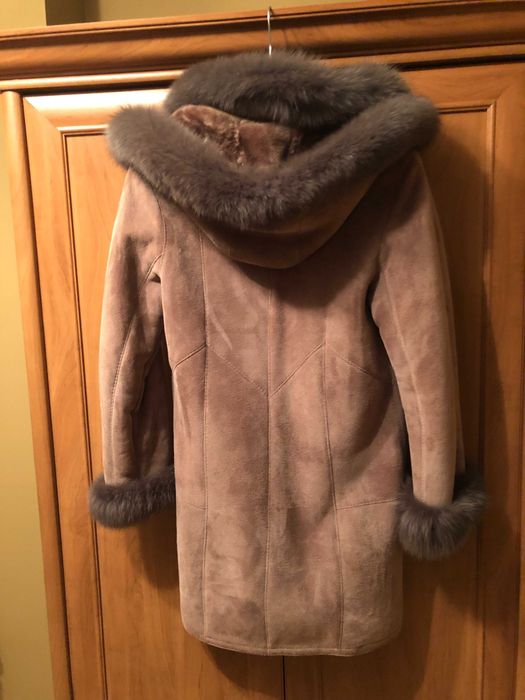 Płaszcz (kożuszek) damski