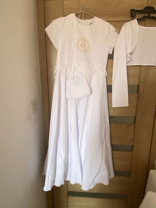 Sprzedam sukienkę komunijną