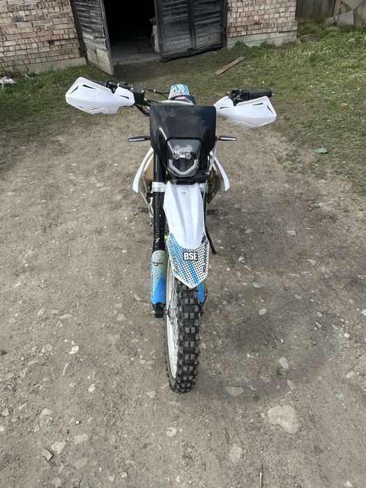 Продам мотоциколь  BSE j3d