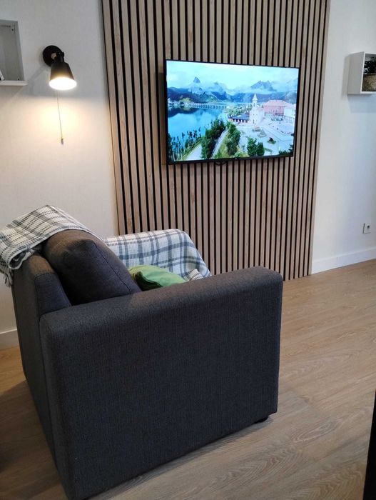 Apartamento a 50 metros da Praia. Piscina e Estacionamento.