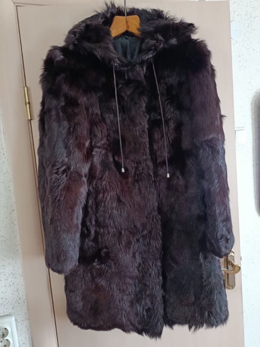 Цена снижена. Шуба мутоновая и горный козлик