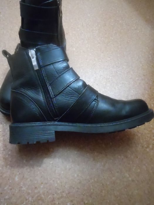 Черевики 38 р. Шкіряні.