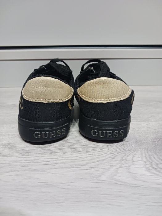 Czarno-złote trampki Guess rozm. 36