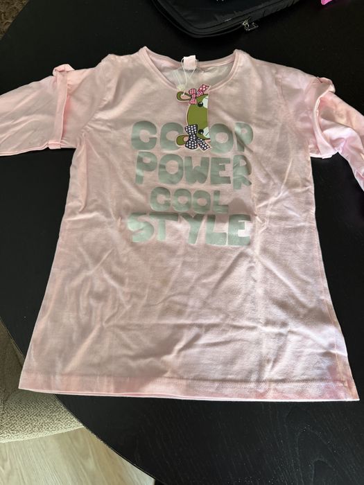 Camisola rosa nova com etiqueta