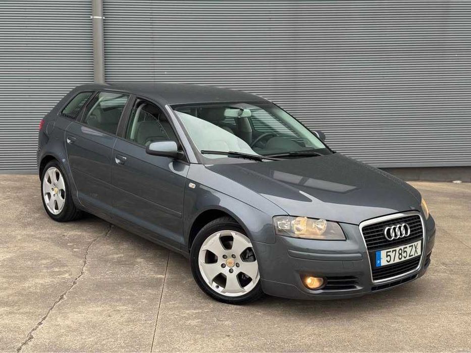 Audi A2 2.0TDi Nacional selo antigo — photo 2