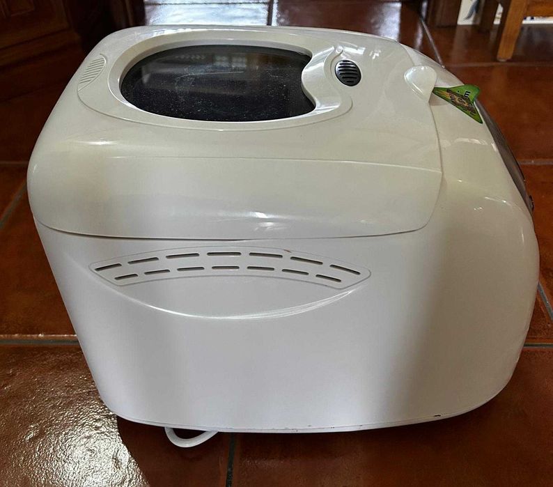 Máquina elétrica para fazer pão