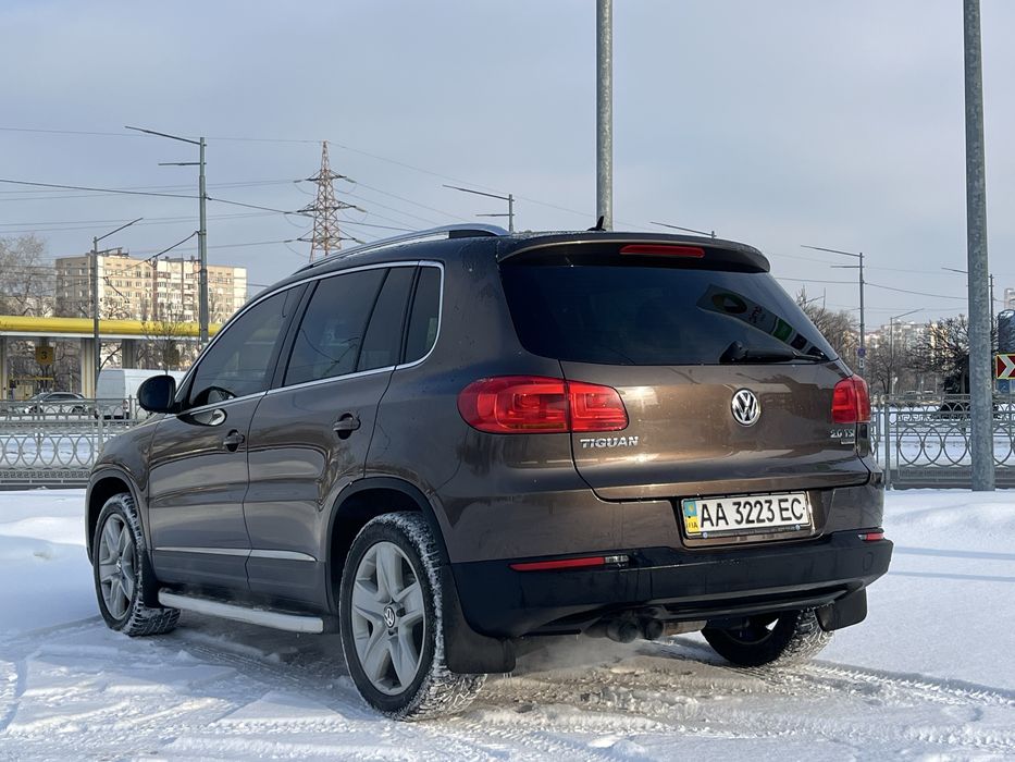 Volkswagen Tiguan офіційне авто 2.0 автомат 4х4