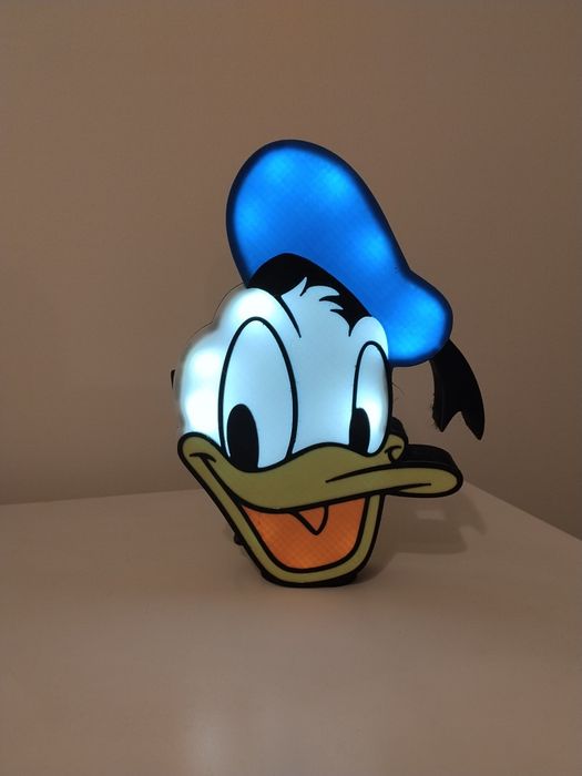 Luz de presença Donald