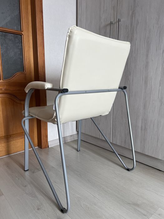 Стілець Примтекс плюс Samba Alum и Sylwia s82