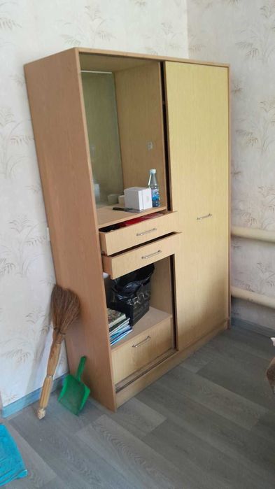 Здаю 1 кімн. квартиру гостинного типу. Метро – 15хвилин.