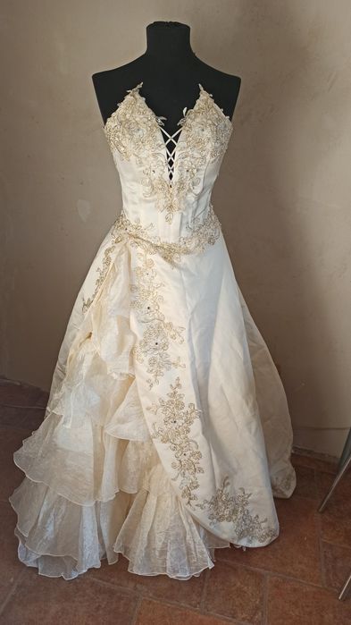 свадебное платье