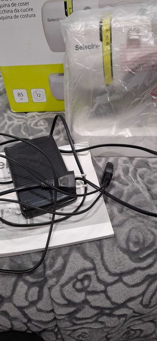 Vendo maquina de custura da Selecline