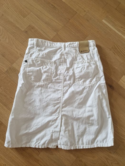 Фірмова спідниця Gant
