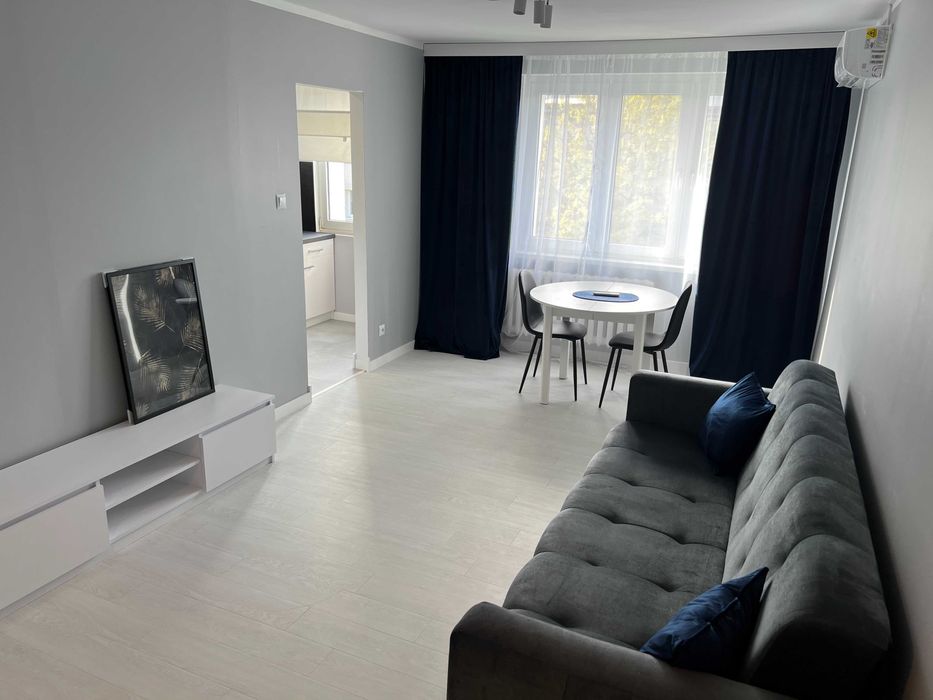 Komfortowe mieszkanie (44m) na os. Piastowskie 2 + balkon (loggia), KLIMA, piwnica