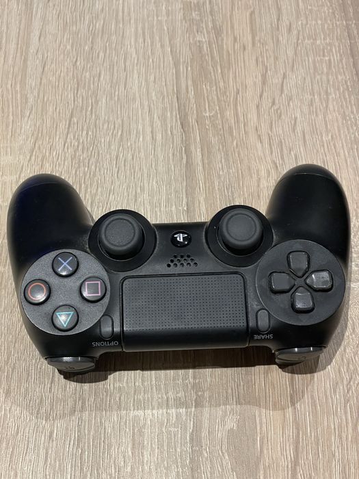 Playstation 4 slim 1tb